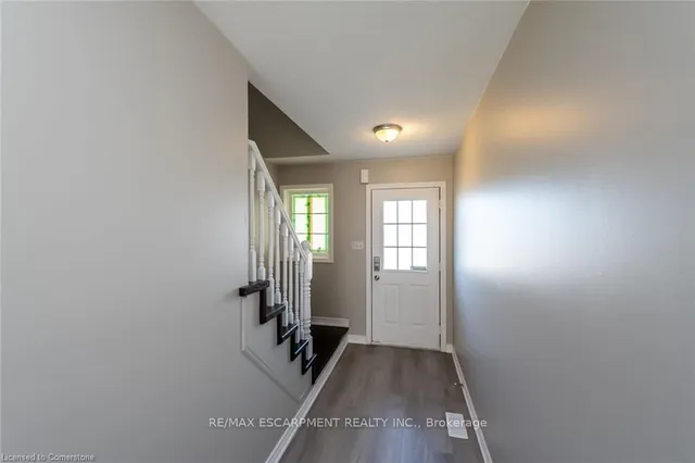 Additional image 3 of 626 Taylor Cres