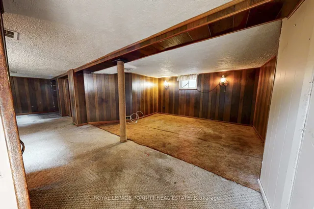 Additional image 18 of 27 Struthers St
