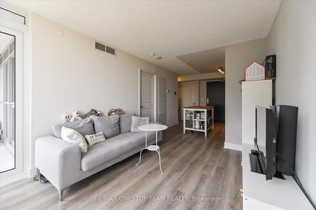 Additional image 8 of 88 Sheppard Ave Unit 811