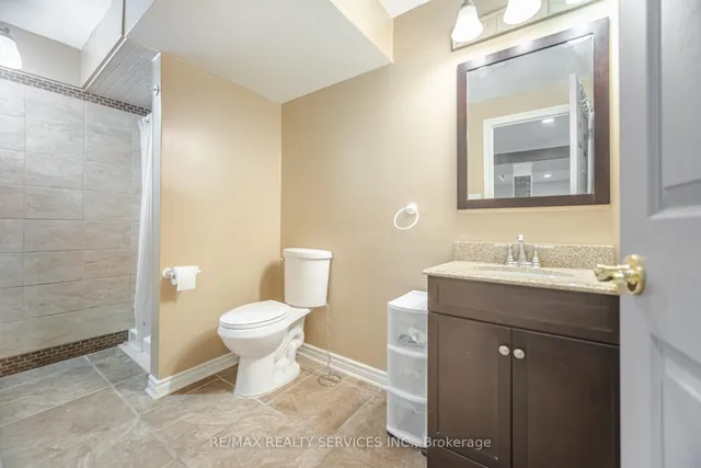 Additional image 38 of 75 Harbourtown Cres