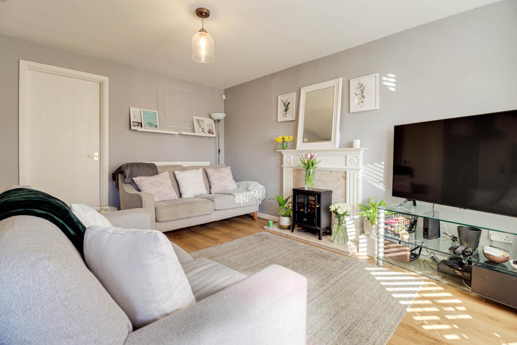 Additional image 8 of Cairns Close, St. Albans, Hertfordshire, AL4