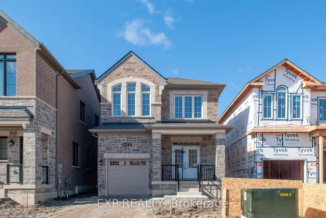 1246 Muskoka Hts