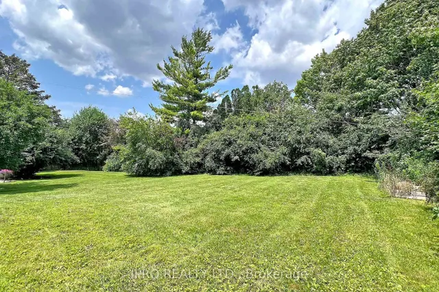 Additional image 27 of 22 Royal Doulton Dr