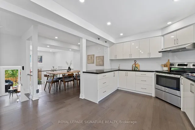 Additional image 18 of 70 Jenny Wrenway