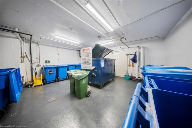 Additional image 27 of 1966 Main St Unit 1109