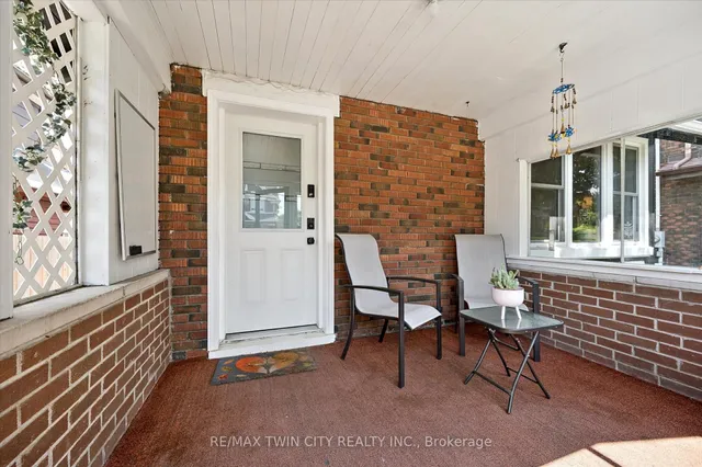 Additional image 5 of 66 Cherry St