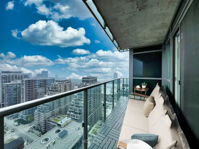 Additional image 2 of 150 East Liberty St Unit 2804