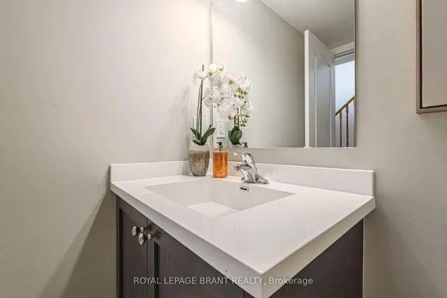 房产图片 25 - 422 Athabasca Common