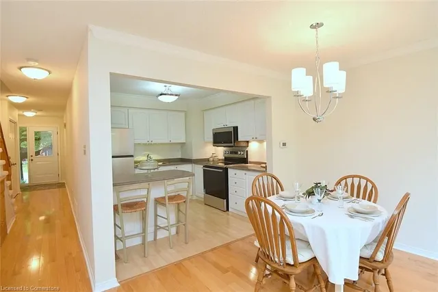 Additional image 18 of 26 Moss Blvd Unit 37