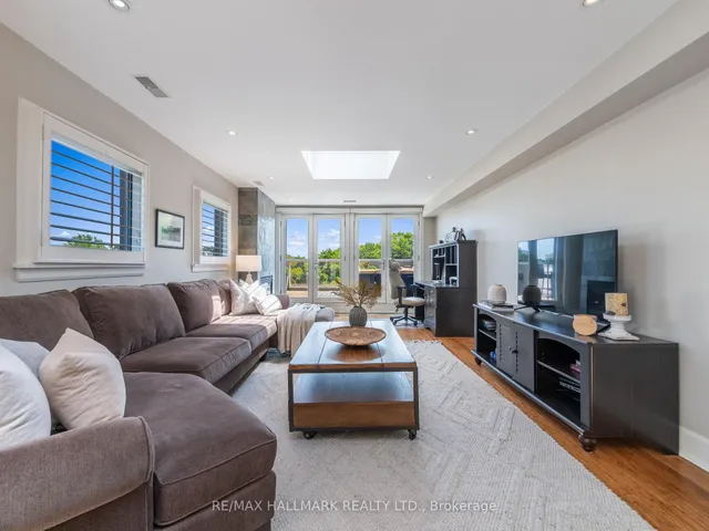 Additional image 42 of 2012 Queen St Unit 306