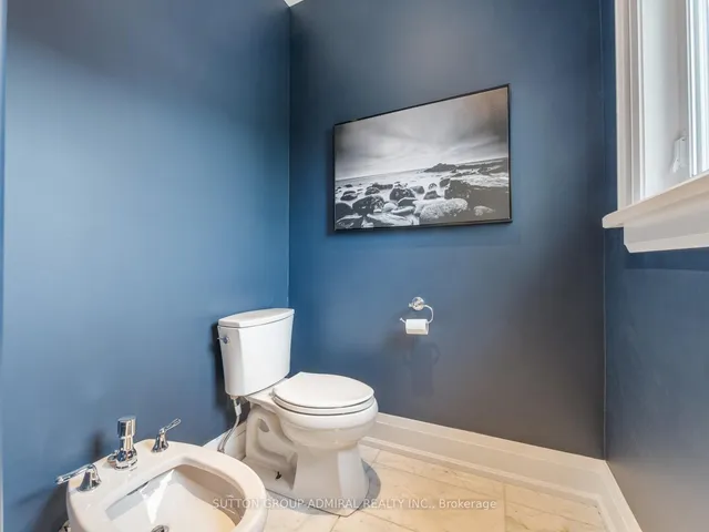 Additional image 24 of 1 Dustan Cres