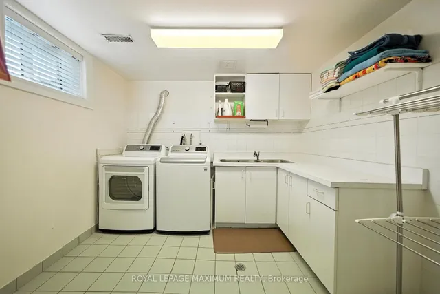 Additional image 42 of 80 Dellbrook Cres