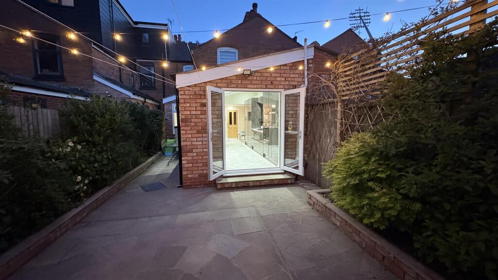 Additional image 26 of Willows Crescent, Balsall Heath