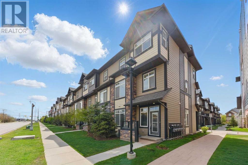 815 85 Street SW|Calgary, Alberta T3H1W7