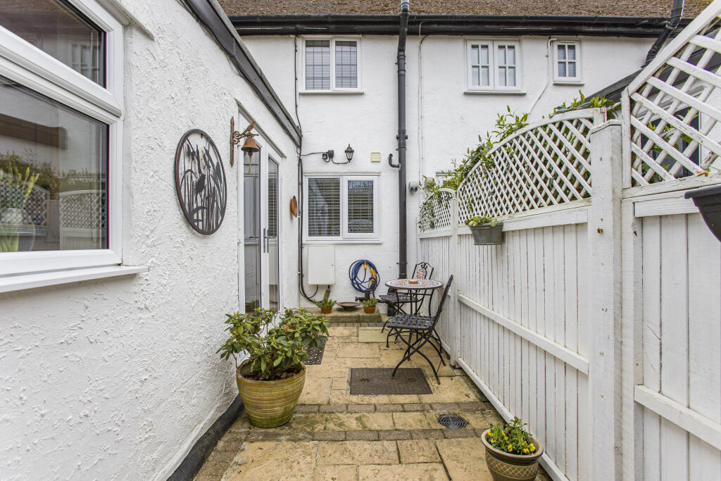 Additional image 22 of Tewin Hill, Tewin, Welwyn, AL6 0LJ