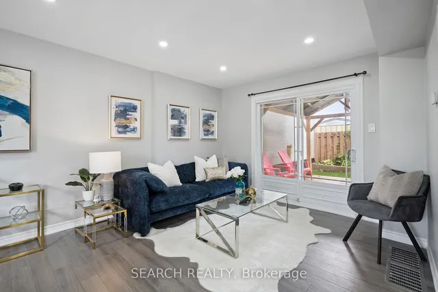 Additional image 5 of 15 Hector Crt