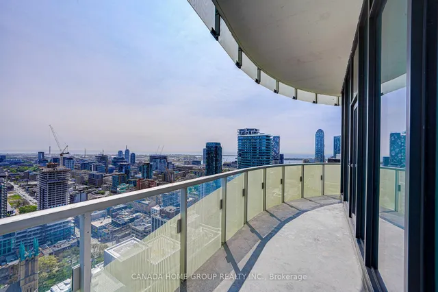 Additional image 37 of 197 Yonge St Unit 3605