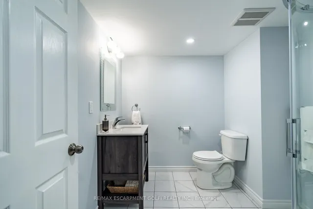 Additional image 30 of 98 Hadley Dr