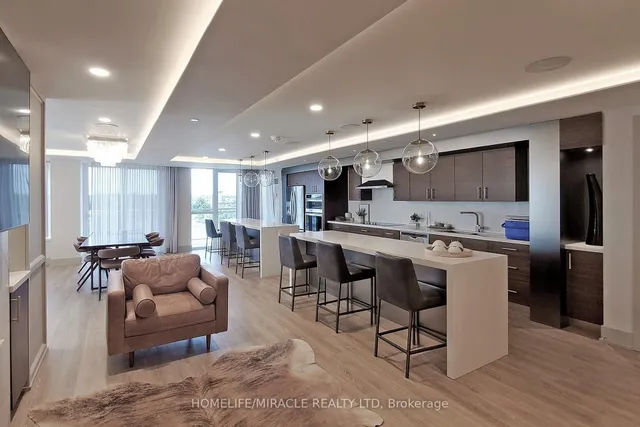 Additional image 44 of 1050 Main St Unit 1106