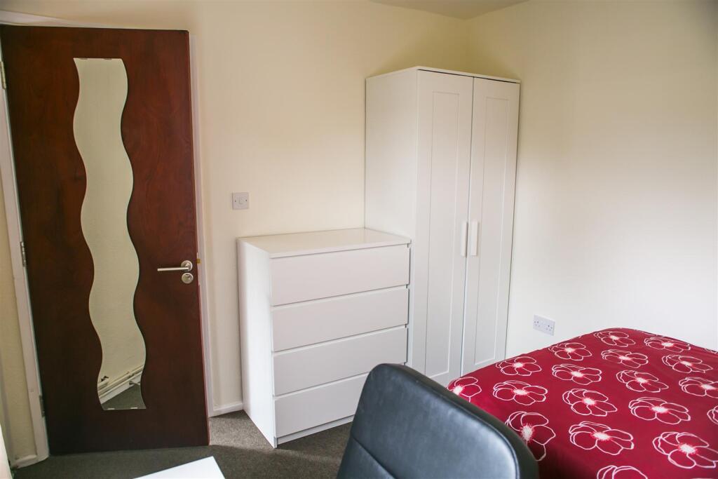 Additional image 34 of Leahurst Crescent, Harborne, Birmingham