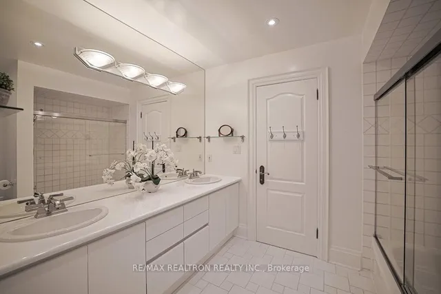 Additional image 39 of 336 Brooke Ave