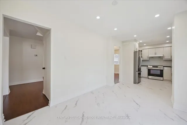 Additional image 15 of 49 Farmhill Crt