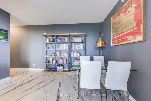 Additional image 3 of 88 Park Lawn Rd Unit 1105