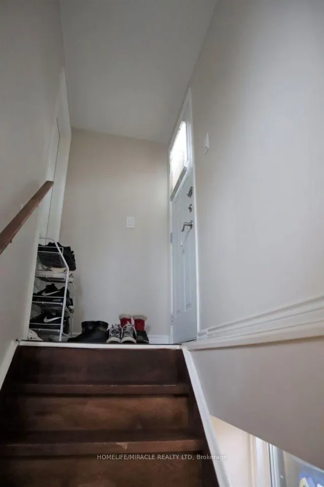 Additional image 29 of 28 Holbrook Rd