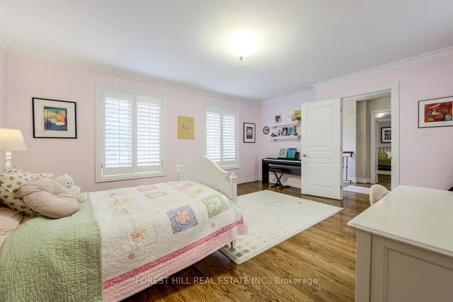 Additional image 48 of 42 Aldershot Cres