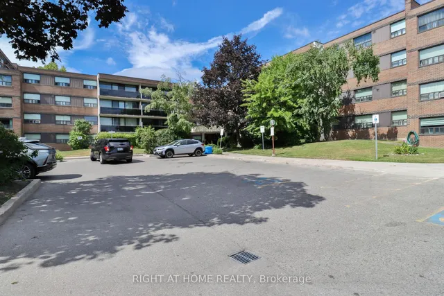 Additional image 30 of 10 Sunrise Ave Unit 313