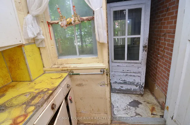 Additional image 16 of 120 Castlefield Ave