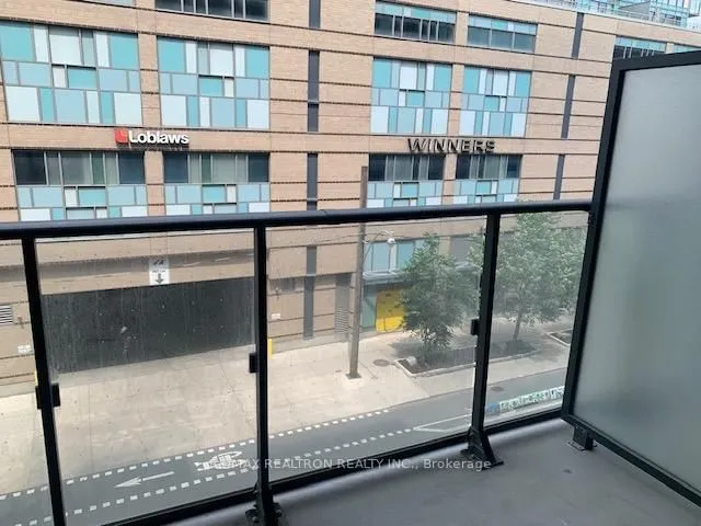 Additional image 10 of 543 Richmond St Unit 402