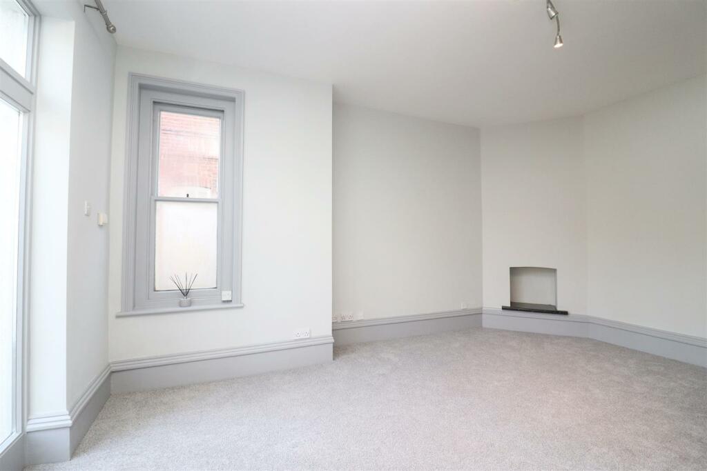 Additional image 5 of Lemsford Road, St. Albans