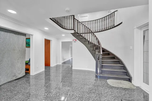 房产图片 5 - 24 Vogue Cres