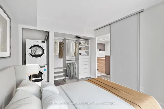 Additional image 15 of 10 Yonge St Unit 1910