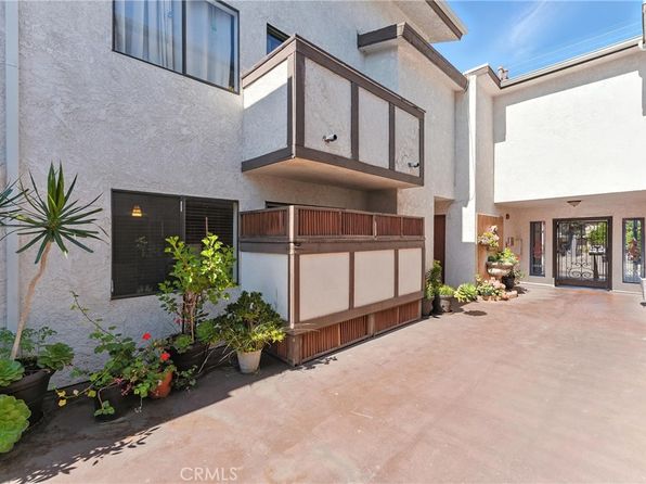 6250 Fulton Ave APT 104, Van Nuys, CA 91401