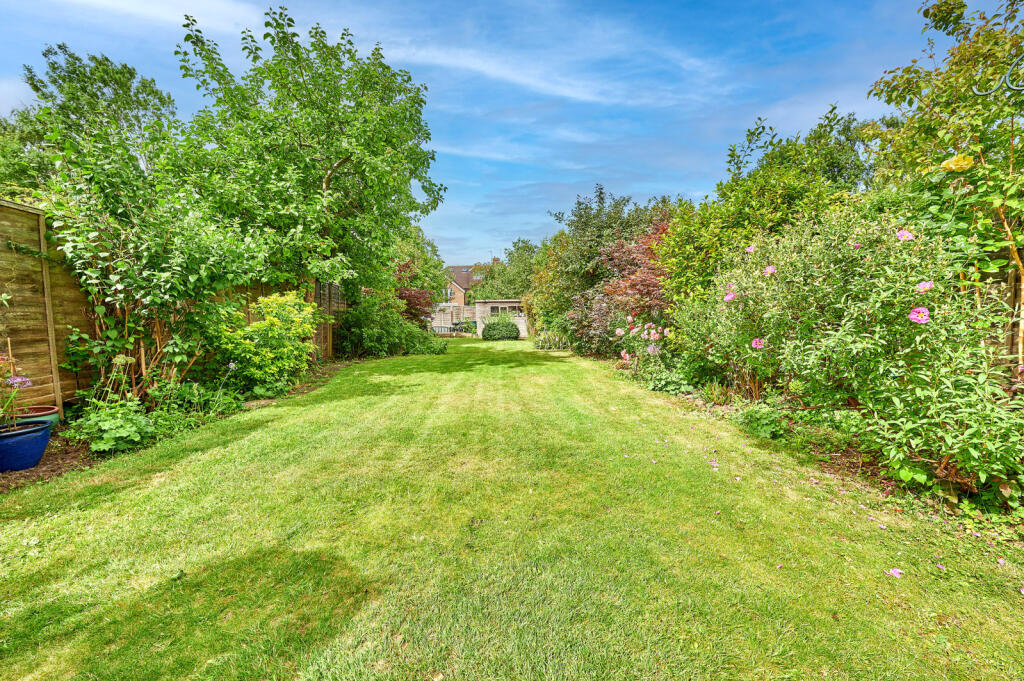 Additional image 15 of Oakwood Drive, St. Albans, Hertfordshire, AL4