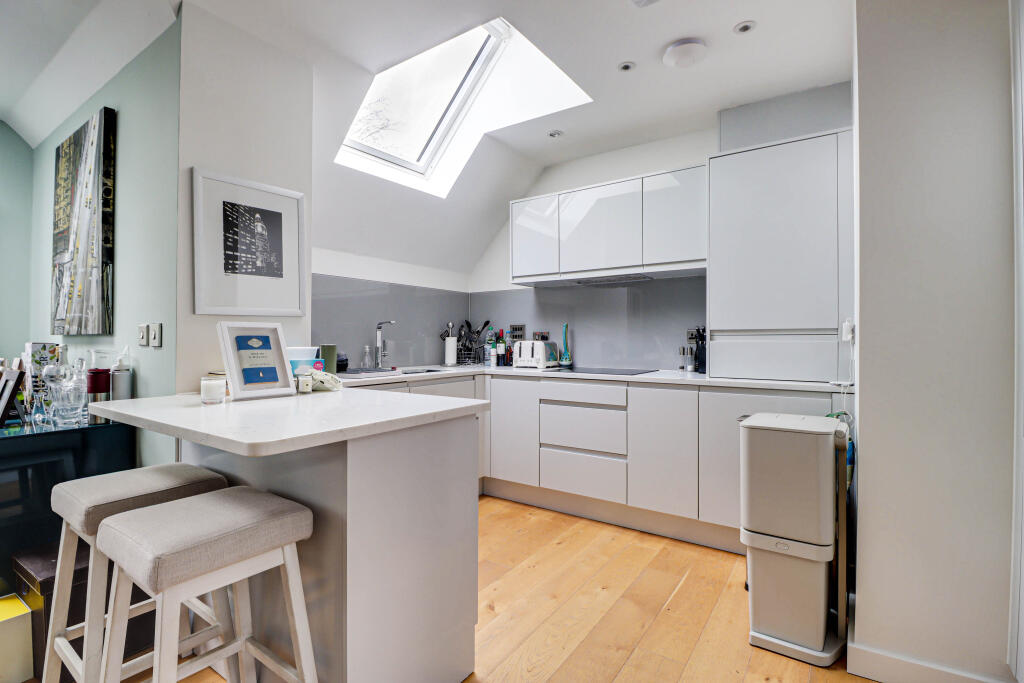 Additional image 9 of Sandridge House, Gibbs Close, Harpenden, AL5