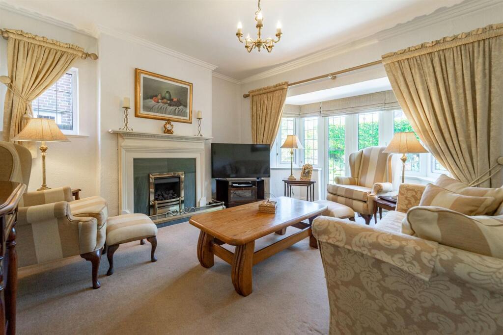 Additional image 4 of Robin Hood Lane, Hall Green