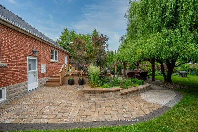 Additional image 35 of 891 Garth St