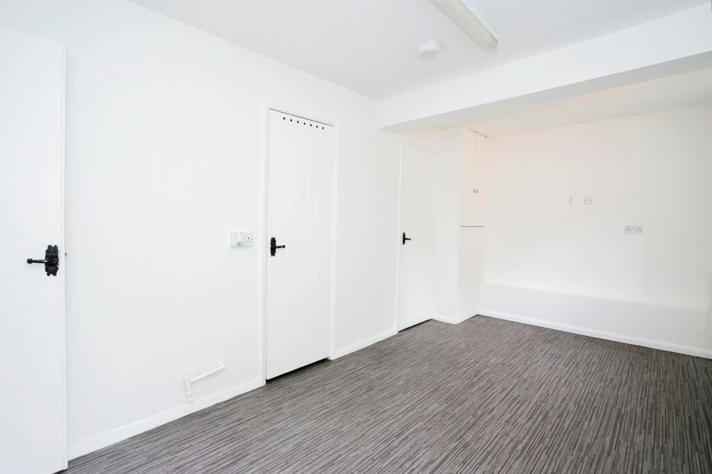 Additional image 9 of Knightsfield, WELWYN GARDEN CITY