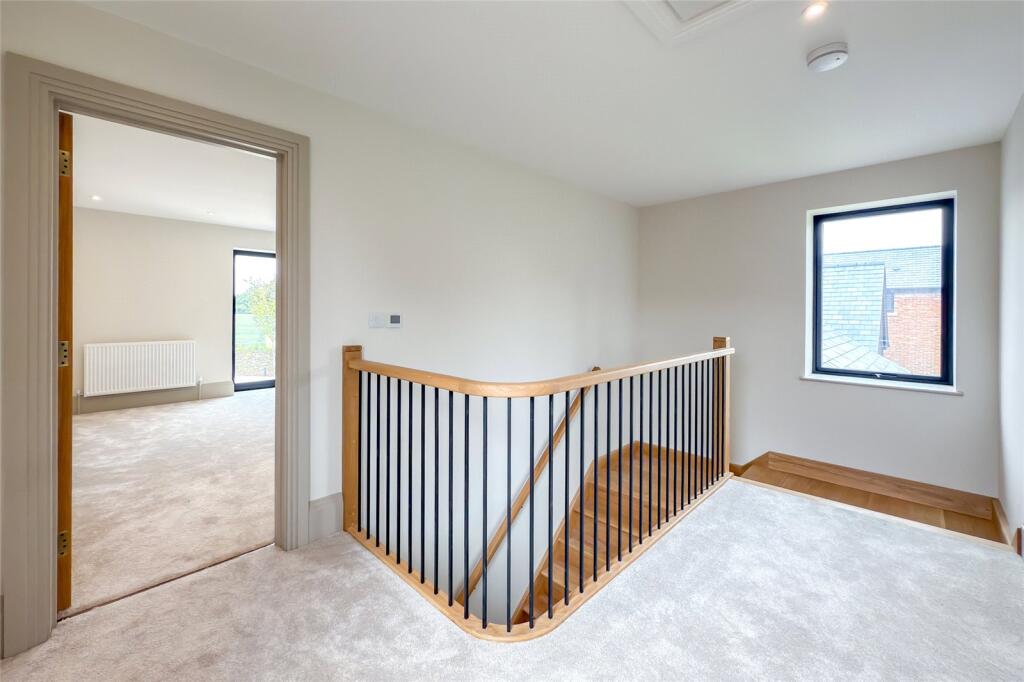 Additional image 23 of Poplars House, Kennel Lane, Kinsbourne Green, Harpenden, Hertfordshire, AL5