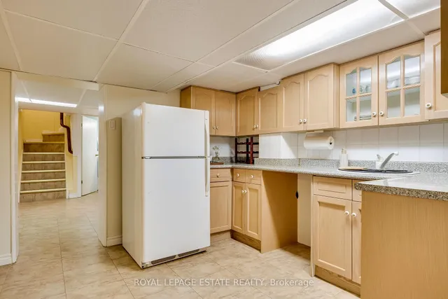 Additional image 25 of 44 Cliffside Dr