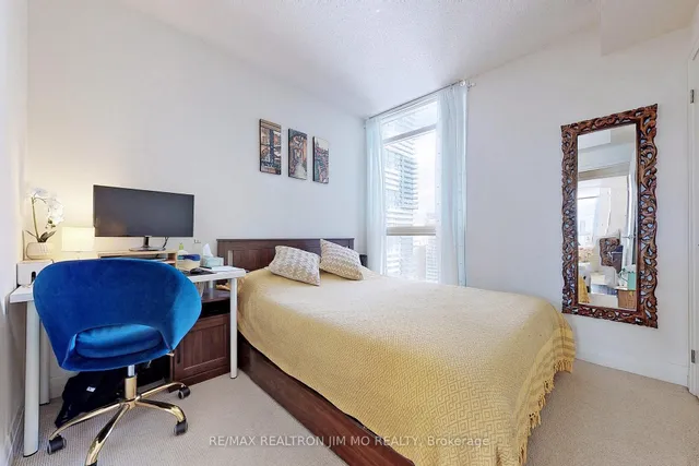 Additional image 19 of 21 Carlton St Unit 3809