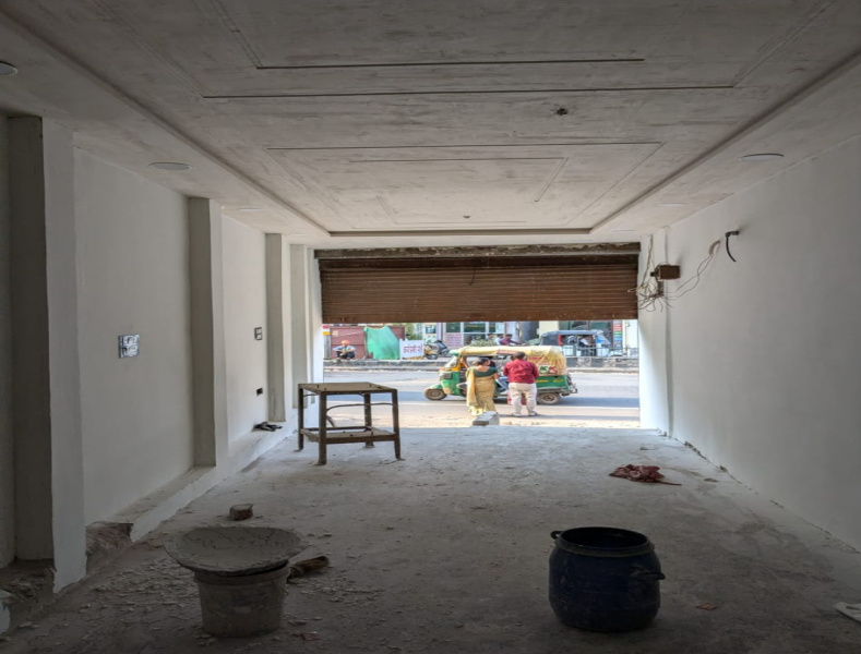 Additional image 3 of MG Road, Agra