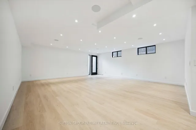 Additional image 22 of 91 Regal Rd