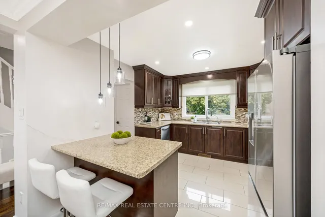 Additional image 13 of 318 Laurier Ave Unit 20