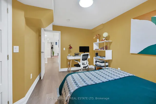 Additional image 35 of 67 Erie Ave