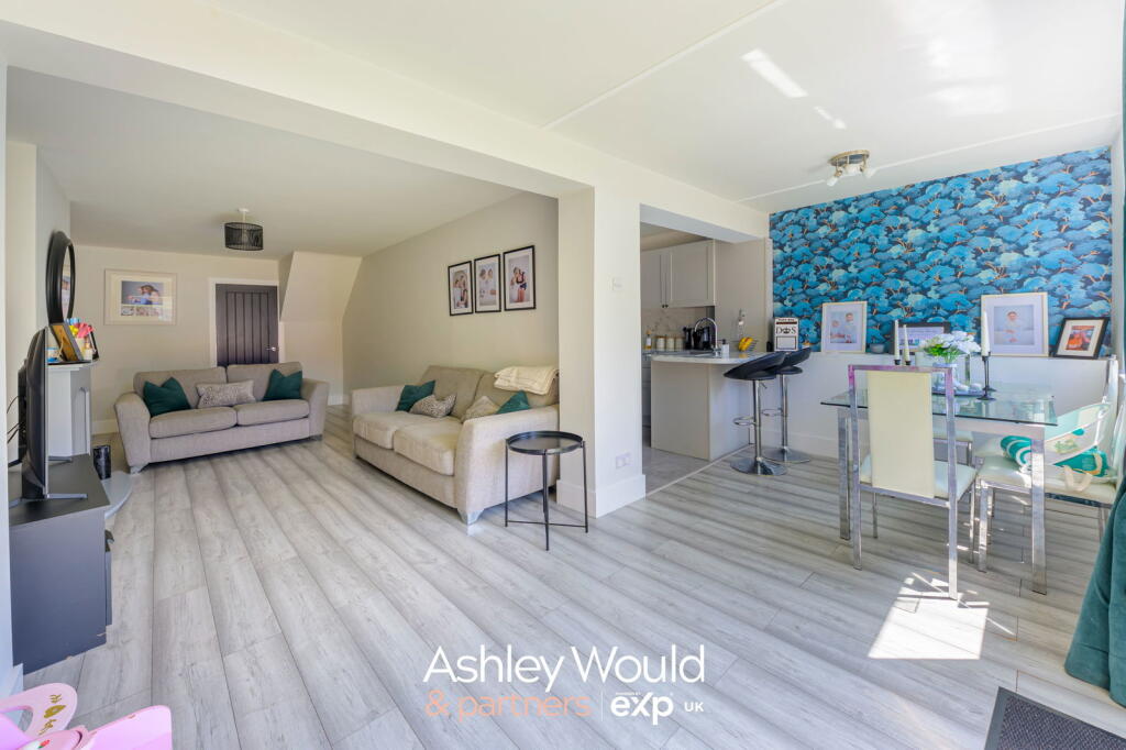 Additional image 2 of Elmcroft Avenue, Birmingham, B32 4LZ