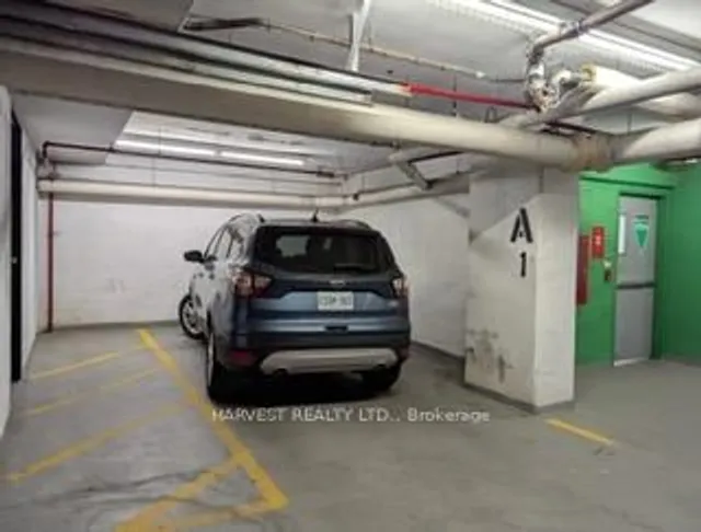 Additional image 12 of 750 Bay St Unit 3303